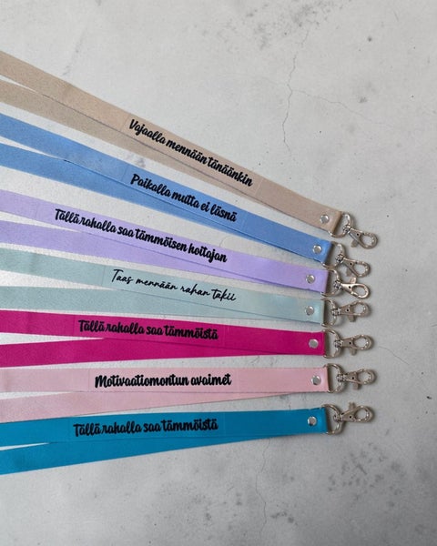 Avainnauha olan yli 140-160 cm